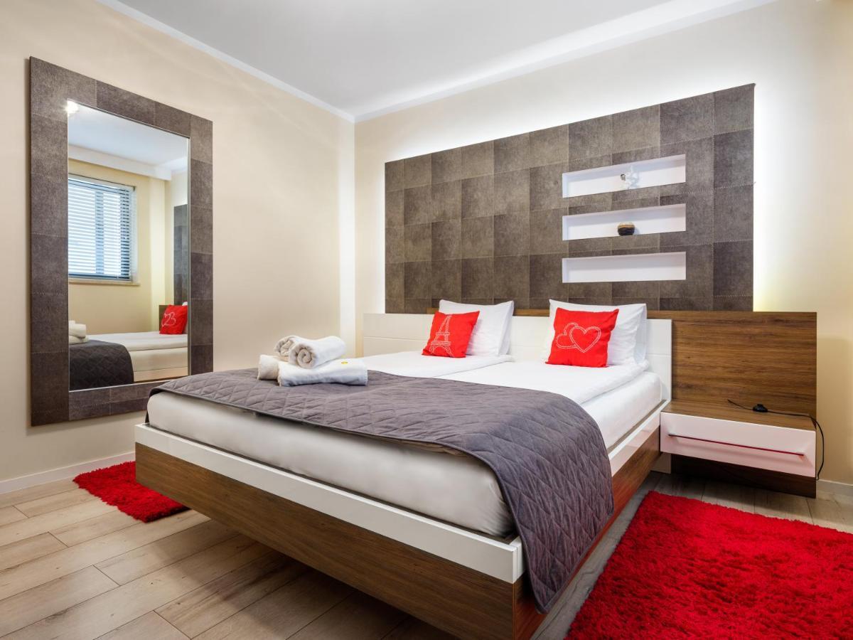 Golden Queen Apartments Jewish District Краків Екстер'єр фото